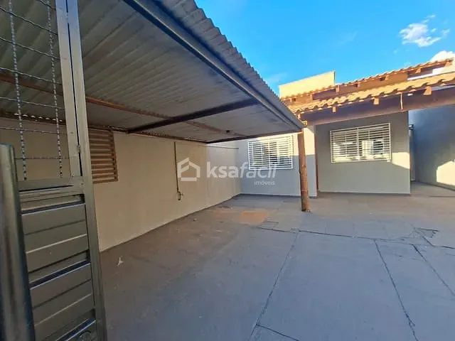 Casa com 210m² 2 quartos e 1 banheiro, à venda, no bairro Jardim Sumatra em Campo Grande