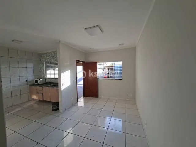 Casa com 210m² 2 quartos e 1 banheiro, à venda, no bairro Jardim Sumatra em Campo Grande