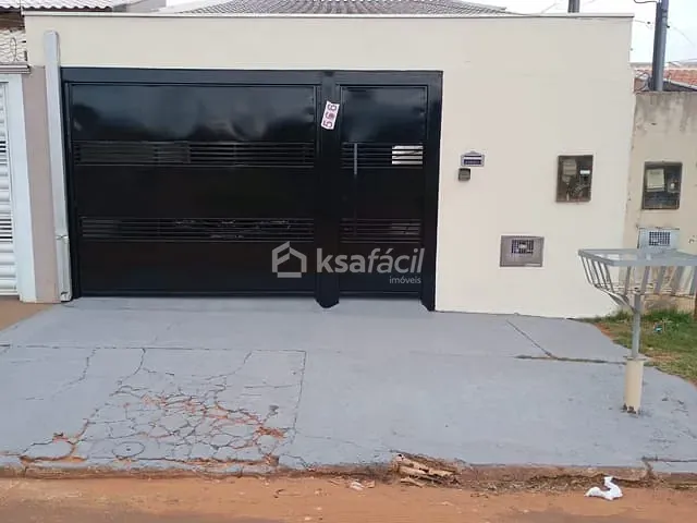 Casa com 110m² 2 quartos e 2 banheiros, para alugar, no bairro Jardim Centro Oeste em Campo Grande