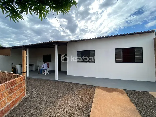 Casa com 100m² 2 quartos e 1 banheiro, para alugar, no bairro Vila Cidade Morena em Campo Grande
