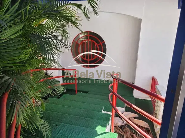 Casa com 405m², para alugar, no bairro Vila Osasco em Osasco