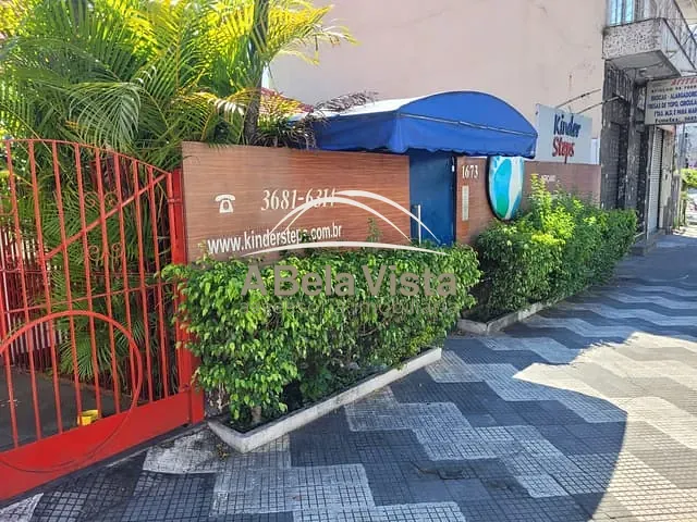 Casa com 405m², para alugar, no bairro Vila Osasco em Osasco