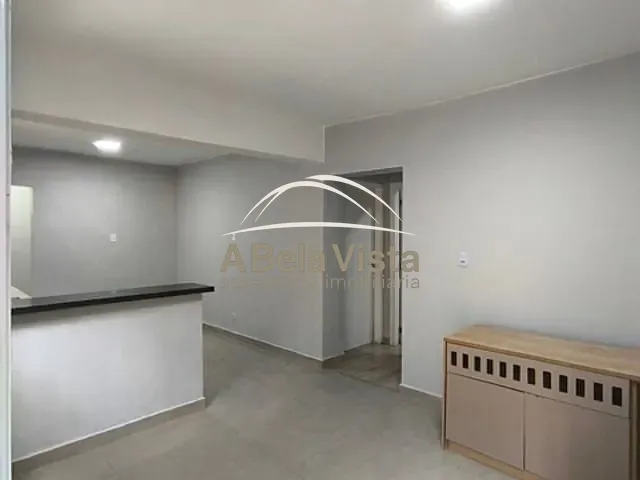 Casa 2 quartos e 2 banheiros, para alugar, no bairro Jardim das Flores em Osasco