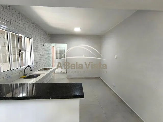 Casa 2 quartos e 2 banheiros, para alugar, no bairro Jardim das Flores em Osasco