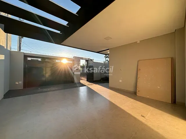 Casa com 250m² 3 quartos e 2 banheiros, à venda, no bairro Vila Nasser em Campo Grande