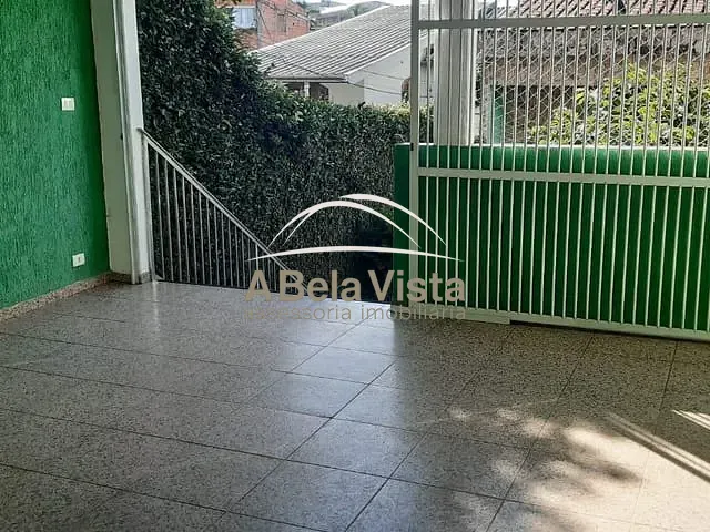 Casa com 220m² 3 quartos e 2 banheiros, à venda, no bairro Jardim das Flores em Osasco