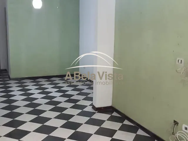Casa com 220m² 3 quartos e 2 banheiros, à venda, no bairro Jardim das Flores em Osasco