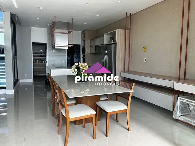 Casa com 1000m² 4 quartos e 3 banheiros, à venda, no bairro Tapanhão em Jambeiro
