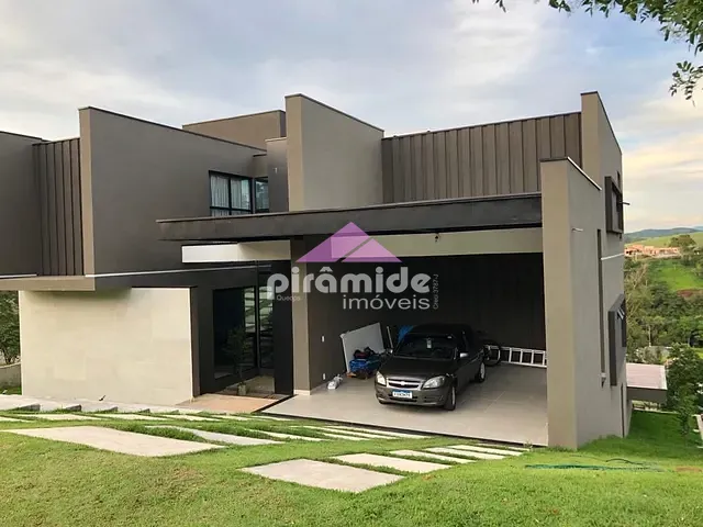 Casa com 1000m² 4 quartos e 3 banheiros, à venda, no bairro Tapanhão em Jambeiro
