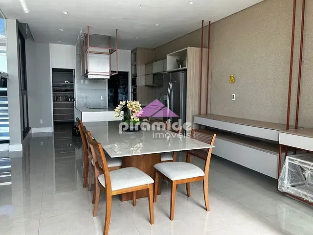 Casa com 1000m² 4 quartos e 3 banheiros, à venda, no bairro Tapanhão em Jambeiro