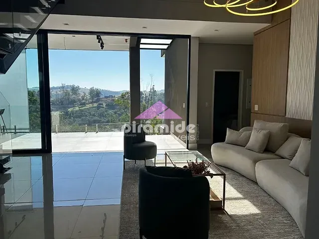 Casa com 1000m² 4 quartos e 3 banheiros, à venda, no bairro Tapanhão em Jambeiro