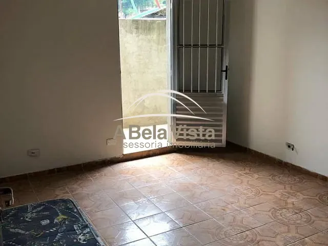 Casa 8 quartos e 4 banheiros, à venda, no bairro Vila Menck em Osasco