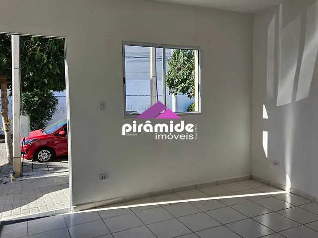 Casa com 130m² 2 quartos e 1 banheiro, para alugar, no bairro Jardim São Judas Tadeu em São José dos Campos