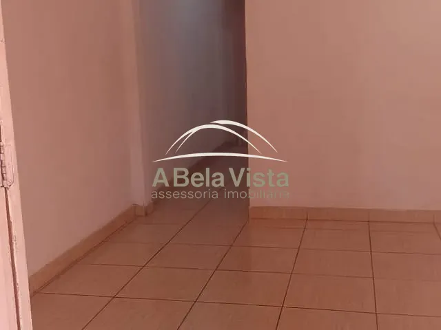 Casa à venda, no bairro Centro em Osasco