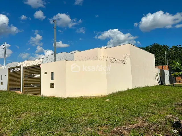 Casa com 113m² 2 quartos e 1 banheiro, à venda, no bairro Los Angeles em Campo Grande
