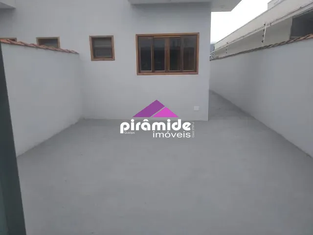 Casa com 150m² 2 quartos e 1 banheiro, à venda, no bairro Pontal de Santa Marina em Caraguatatuba