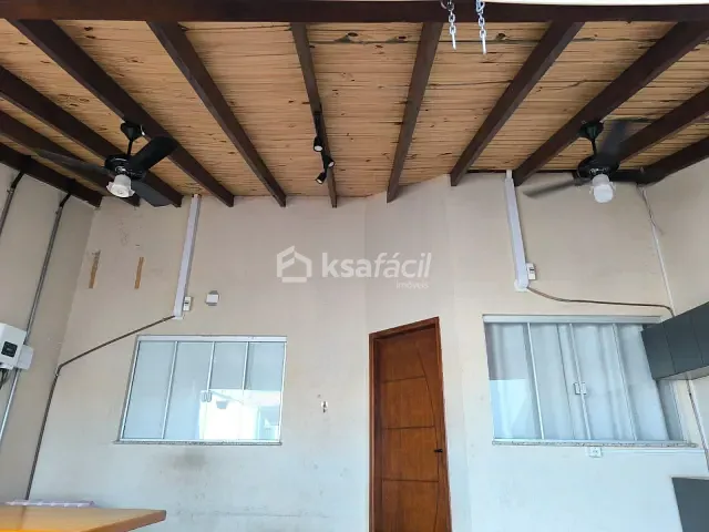 Casa com 125m² 2 quartos e 1 banheiro, para alugar, no bairro Conjunto Parati II em Campo Grande