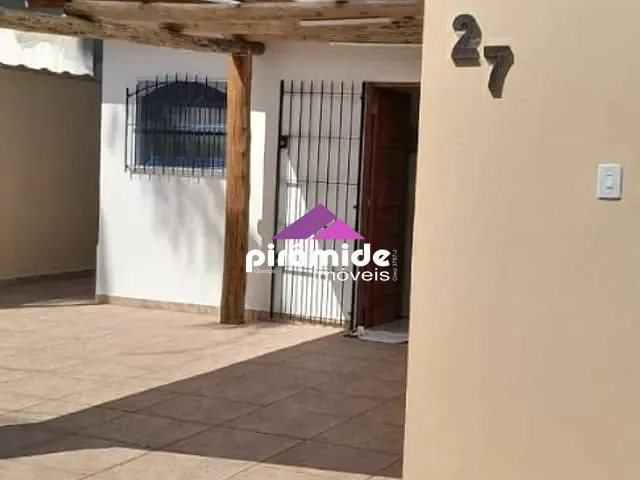 Casa com 250m² 2 quartos e 1 banheiro, à venda, no bairro Massaguaçu em Caraguatatuba