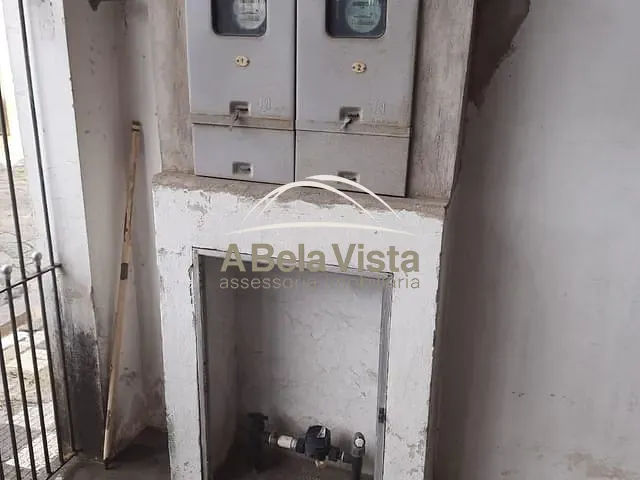 Casa com 128m² 5 quartos e 2 banheiros, à venda, no bairro Bonfim em Osasco
