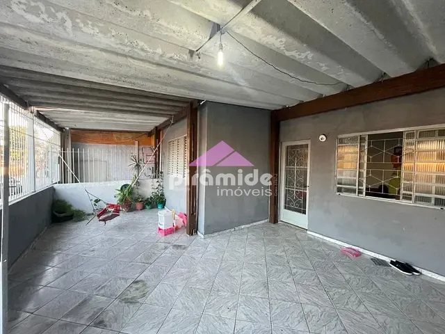 Casa com 270m² 3 quartos e 1 banheiro, à venda, no bairro Jardim Satélite em São José dos Campos