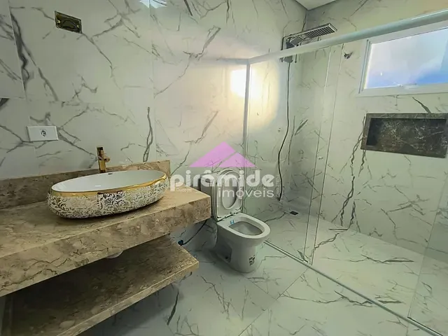 Casa com 192m² 2 quartos e 1 banheiro, à venda, no bairro Morro do Algodão em Caraguatatuba