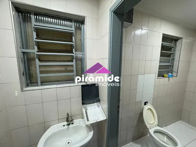 Casa com 310m², à venda, no bairro Palmeiras de São José em São José dos Campos