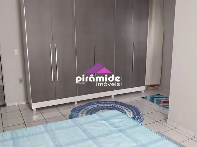 Casa com 150m² 3 quartos e 2 banheiros, à venda, no bairro Jardim São Vicente em São José dos Campos
