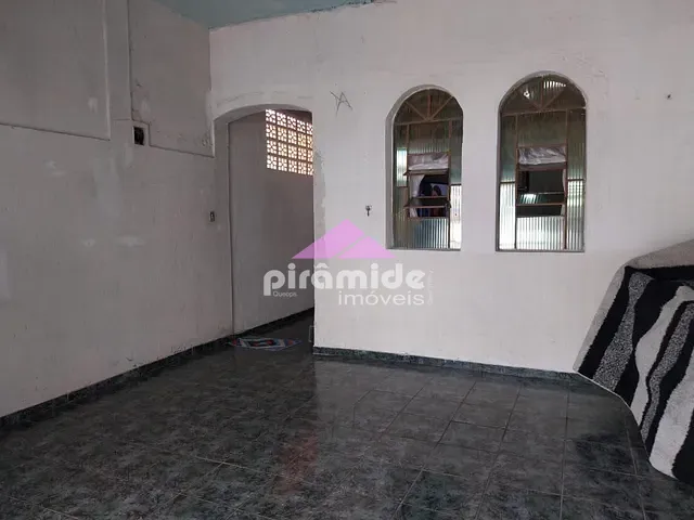 Casa com 150m² 3 quartos e 2 banheiros, à venda, no bairro Jardim São Vicente em São José dos Campos
