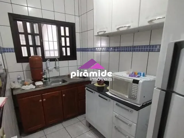 Casa com 250m² 1 quarto e 1 banheiro, à venda, no bairro Jardim das Gaivotas em Caraguatatuba