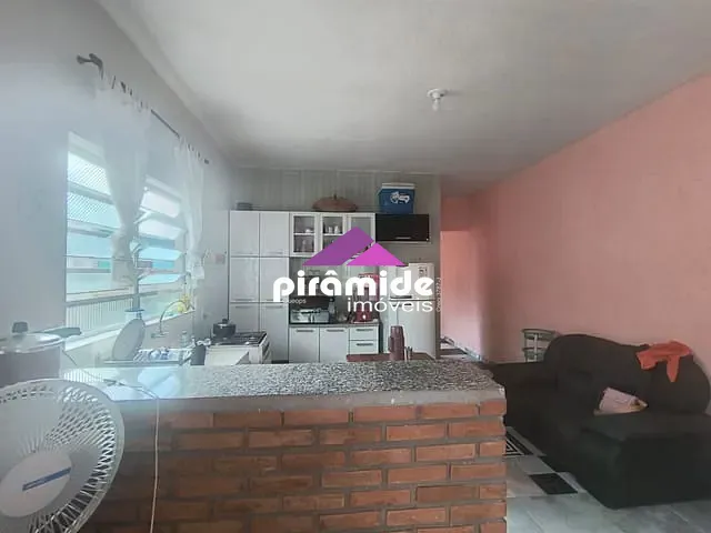 Casa com 245m² 1 quarto e 1 banheiro, à venda, no bairro Jardim das Gaivotas em Caraguatatuba