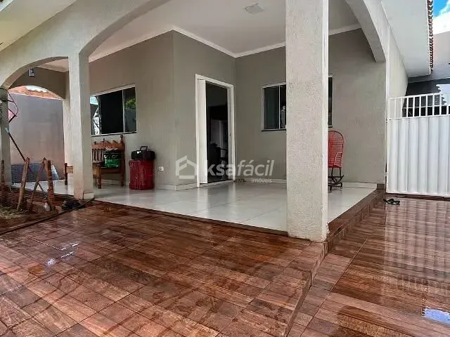 Casa com 200m² 3 quartos e 2 banheiros, à venda, no bairro Jardim das Virtudes em Campo Grande