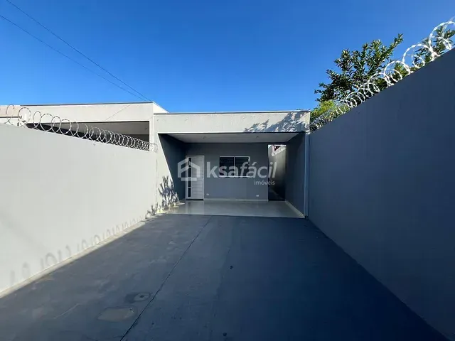 Casa com 150m² 2 quartos e 2 banheiros, à venda, no bairro Los Angeles em Campo Grande