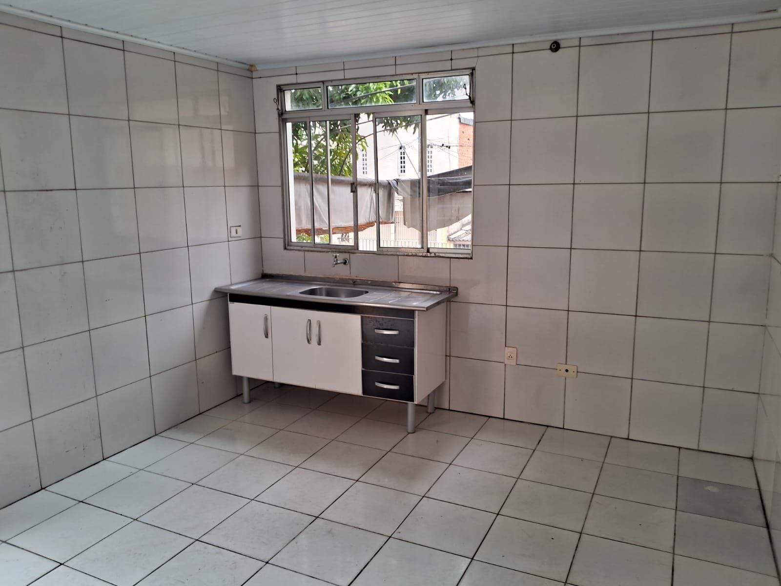 Casa à venda com 2 quartos, 200m² - Foto 13