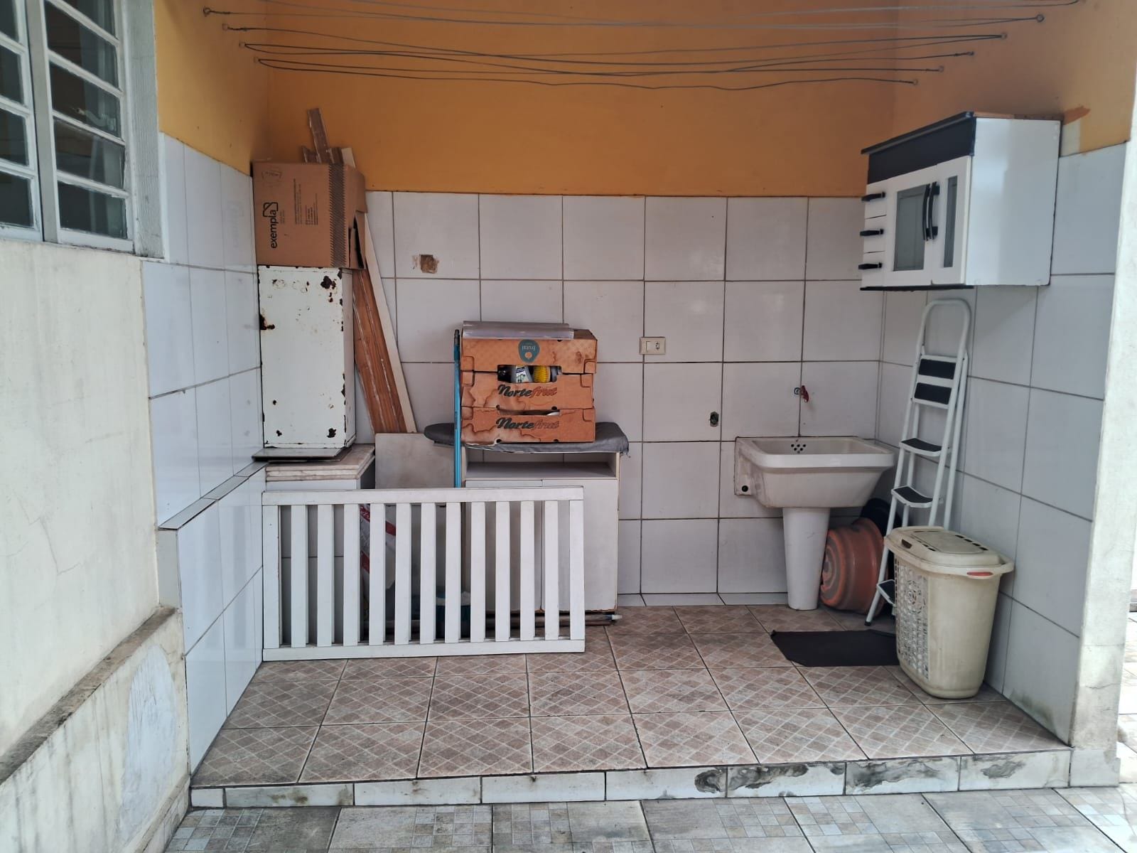 Casa à venda com 2 quartos, 200m² - Foto 11