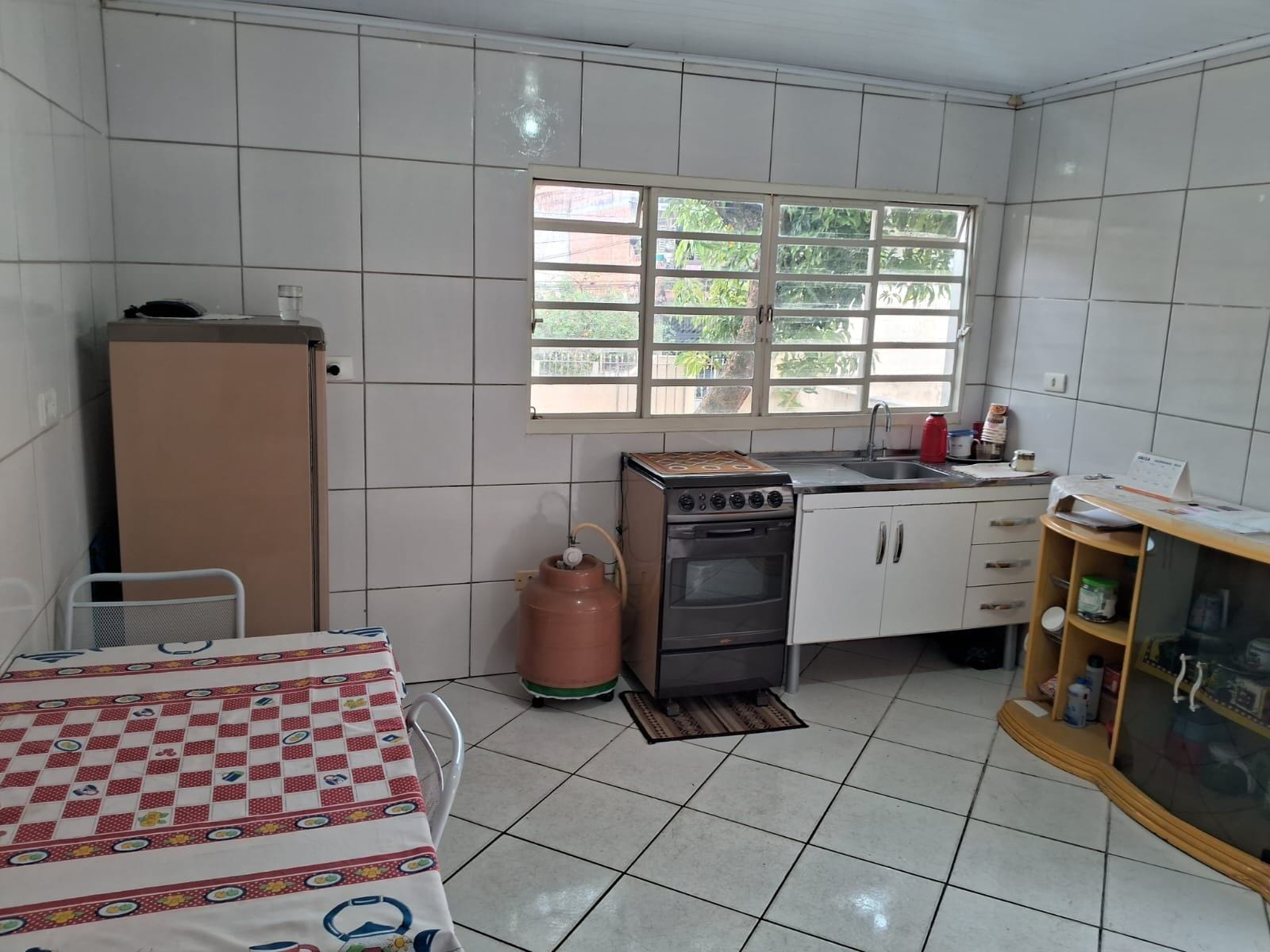 Casa à venda com 2 quartos, 200m² - Foto 6
