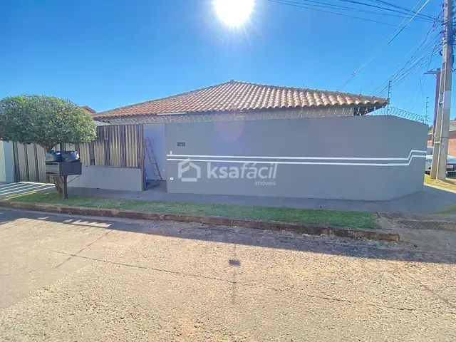 Casa com 333m² 3 quartos e 2 banheiros, para alugar, no bairro Parque Isabel Garden's em Campo Grande
