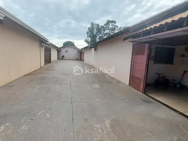 Casa com 138m² 2 quartos e 2 banheiros, à venda, no bairro Vila São Jorge da Lagoa em Campo Grande