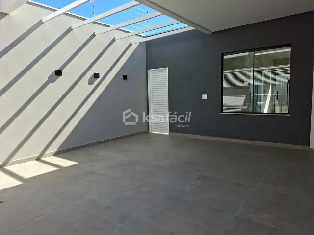 Casa com 140m² 2 quartos e 2 banheiros, à venda, no bairro Vila Nossa Senhora das Graças em Campo Grande