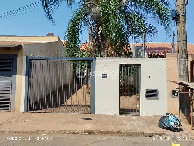 Casa com 180m² 2 quartos e 1 banheiro, à venda, no bairro Jardim Aero Rancho em Campo Grande