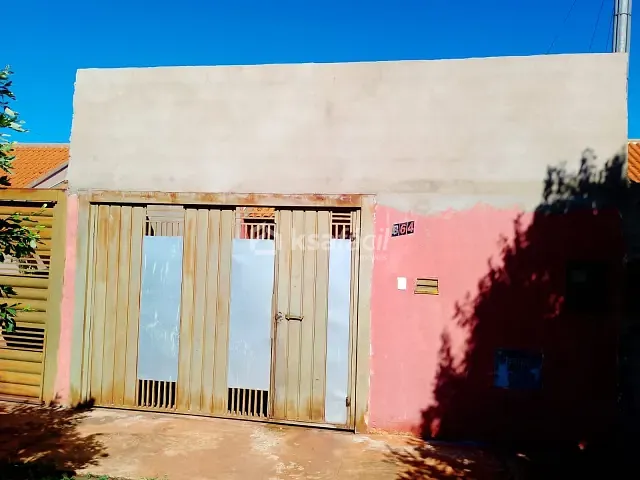 Casa com 110m² 2 quartos e 1 banheiro, à venda, no bairro Jardim Inápolis em Campo Grande