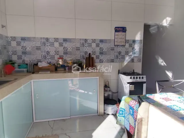 Casa com 201m² 3 quartos e 2 banheiros, à venda, no bairro Santo Antônio em Campo Grande