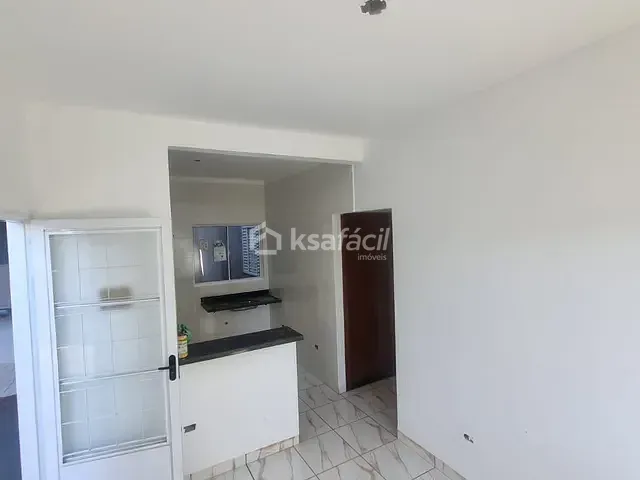 Casa 2 quartos e 1 banheiro, à venda, no bairro Vila Santa Luzia em Campo Grande