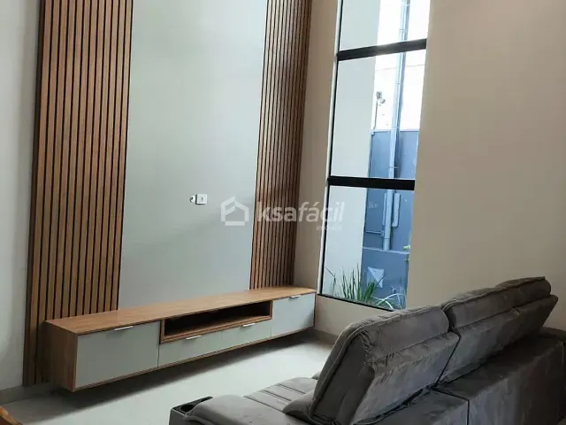 Casa com 275m² 3 quartos e 2 banheiros, à venda, no bairro Residencial Figueiras do Parque em Campo Grande