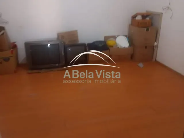 Casa 2 quartos e 1 banheiro, à venda, no bairro Veloso em Osasco