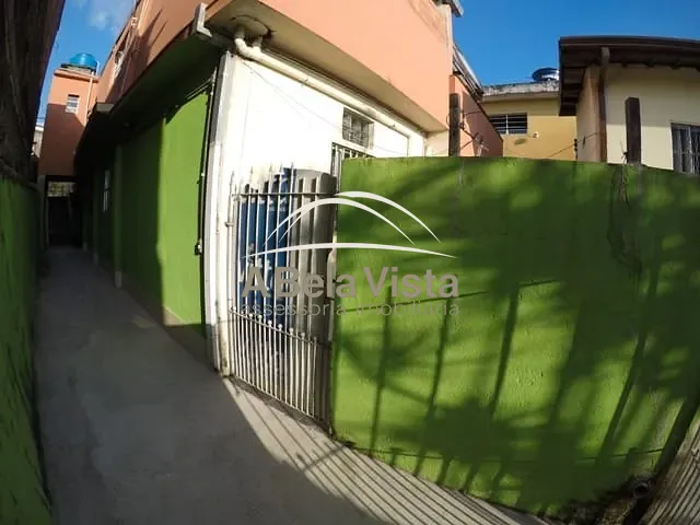 Casa com 250m² 4 quartos e 4 banheiros, à venda, no bairro Vila Yolanda em Osasco