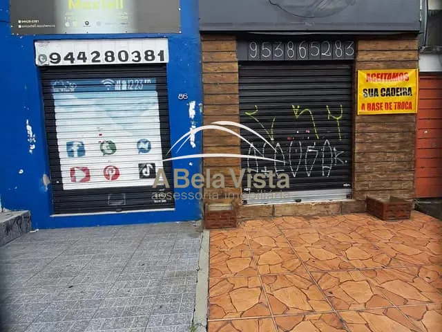 Casa com 200m² 1 quarto e 1 banheiro, à venda, no bairro Pestana em Osasco