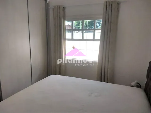 Casa com 150m² 2 quartos e 2 banheiros, à venda, no bairro Jardim das Indústrias em São José dos Campos