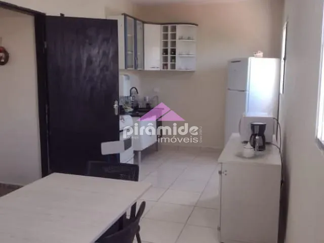 Casa com 250m² 6 quartos e 4 banheiros, à venda, no bairro Conjunto Residencial Galo Branco em São José dos Campos