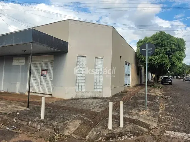 Casa à venda, no bairro Vila Carvalho em Campo Grande