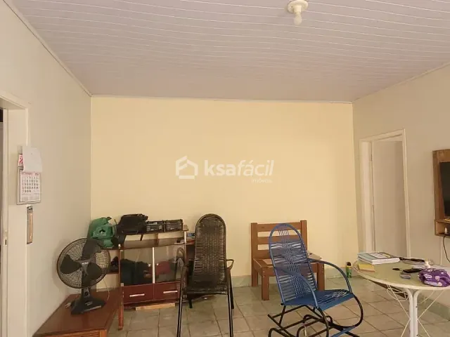 Casa à venda, no bairro Vila Carvalho em Campo Grande